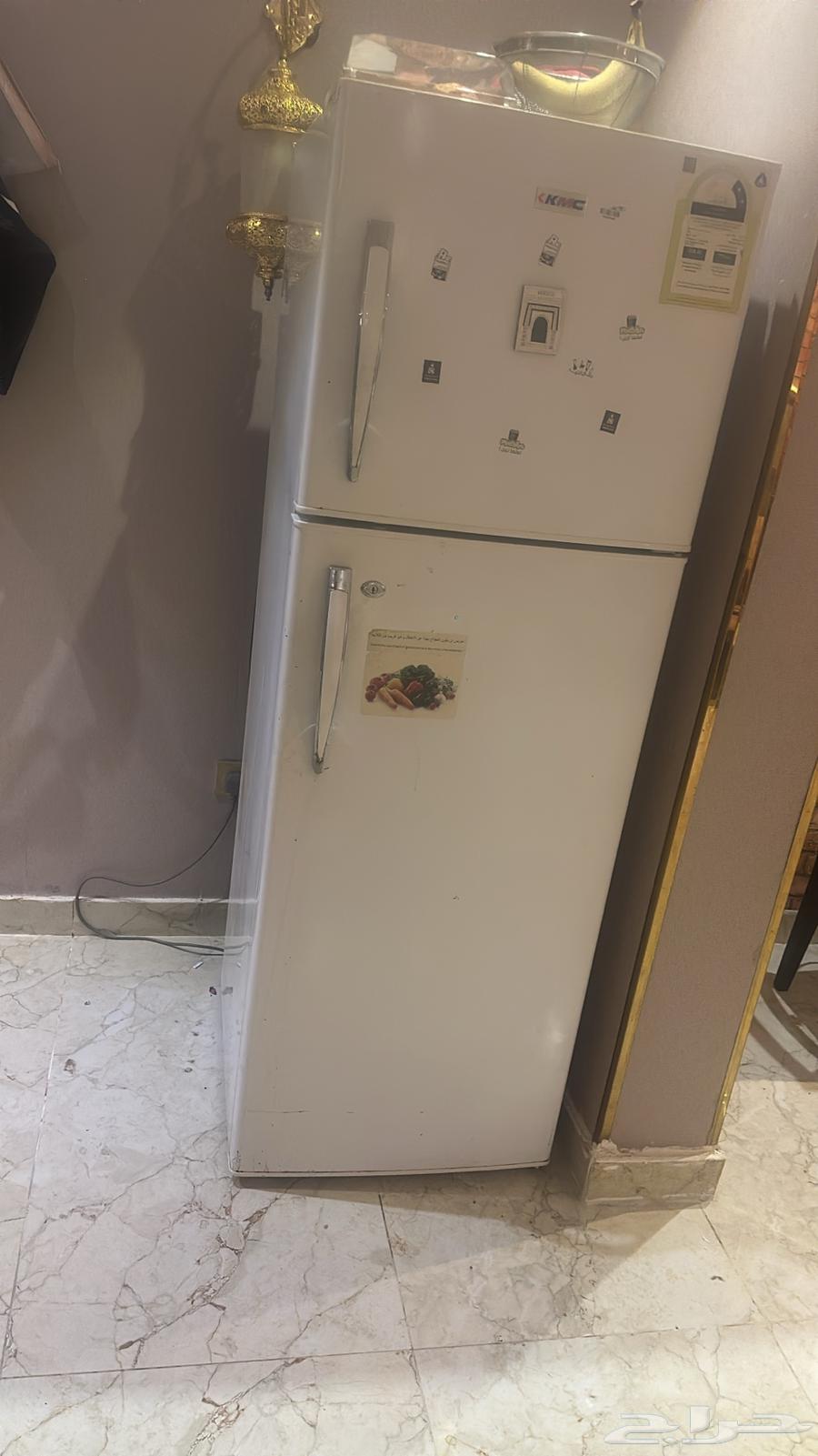 2. ثلاجة بحالة ممتازة وفرن استخدام شهر فقط   عرض خاص 800ريا64615312714243110