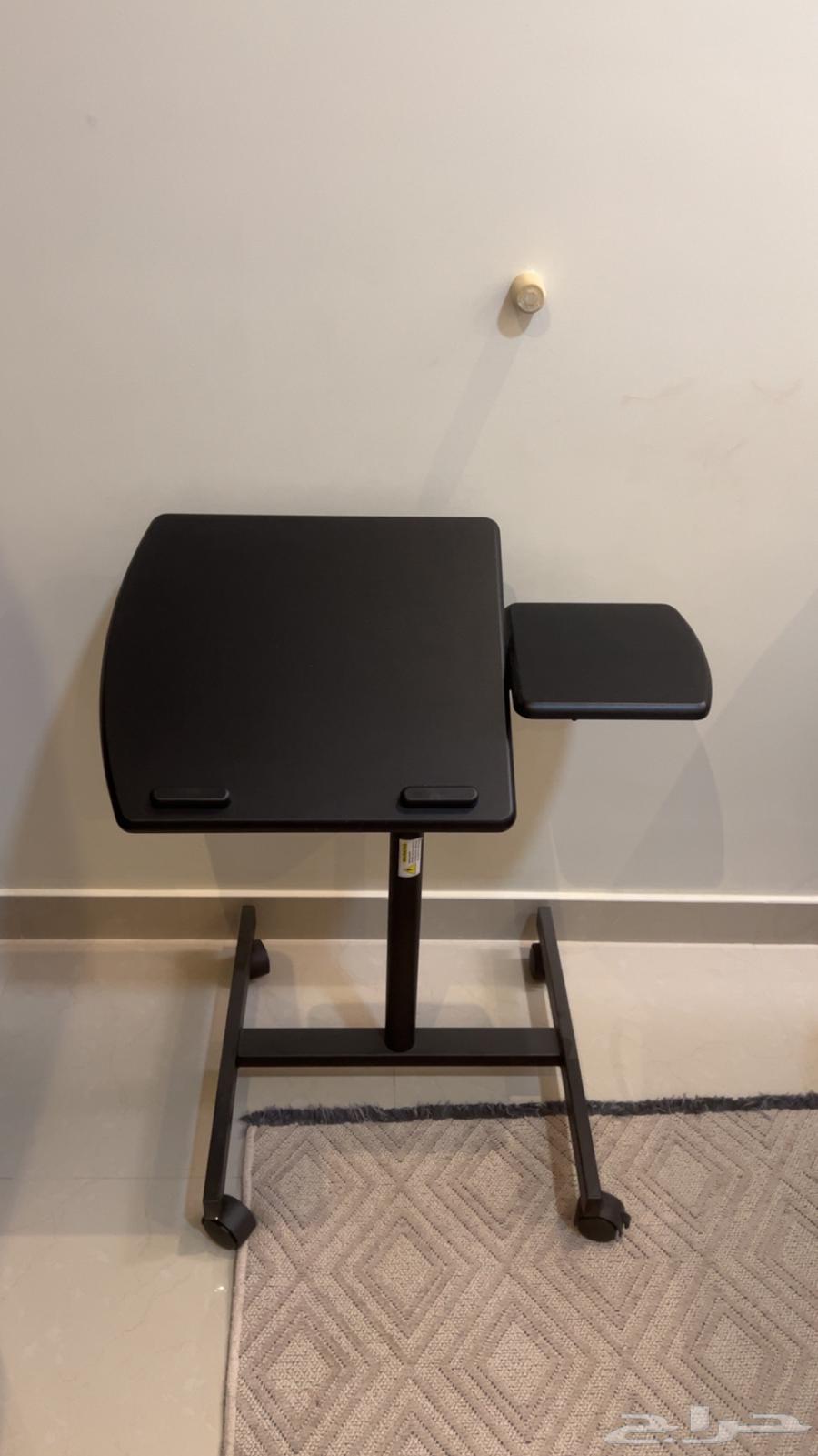 طاولة مكتب متنقل عجلات64608554687107111