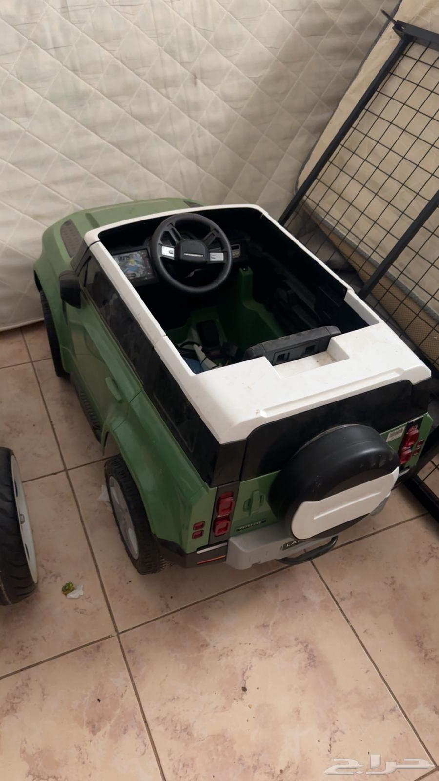 Modern, Nearly New Children's Car and Lightly Used Children's ATV64607855122178110