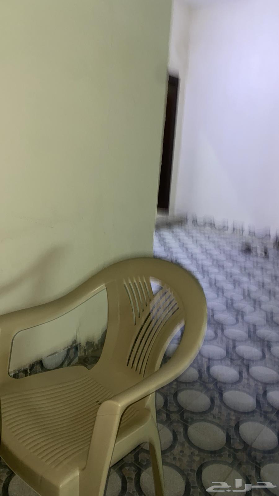 طولة وكرسيين للبيع64614497024897110