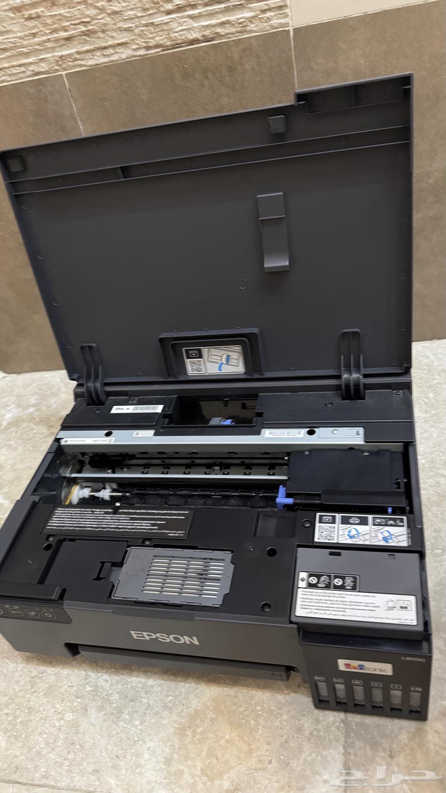 طابعة EPSON شبه جديد نظيف 6 الوان ( شامل الفحص مجانا )64619967545474114