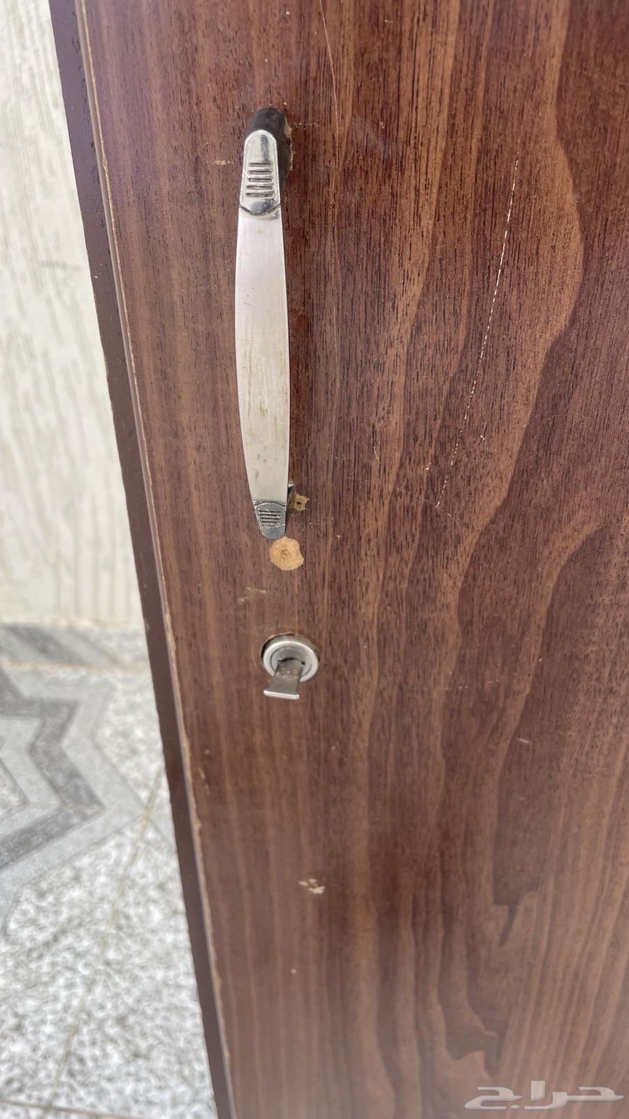 دولاب ملابس باب واحد64612066341121113