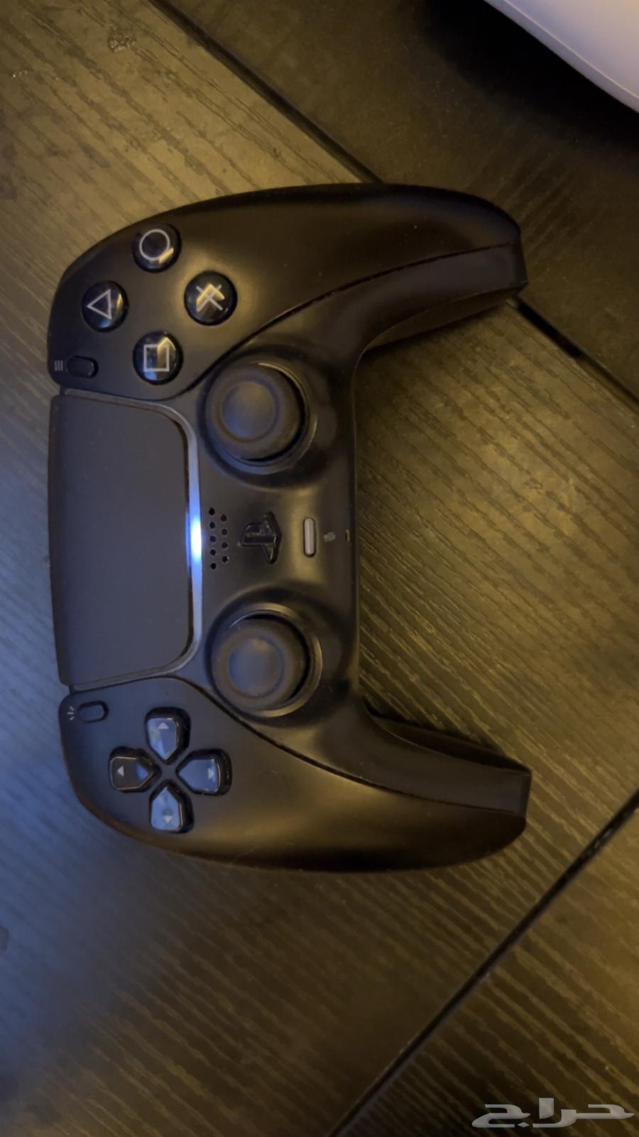 Two Sony controllers64614942546049111