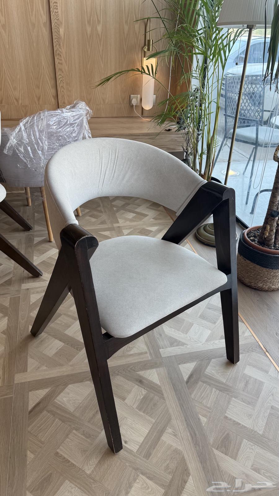 للبيع أثاث مستخدم بحالة ممتازة   شبه جديد64614372568707110