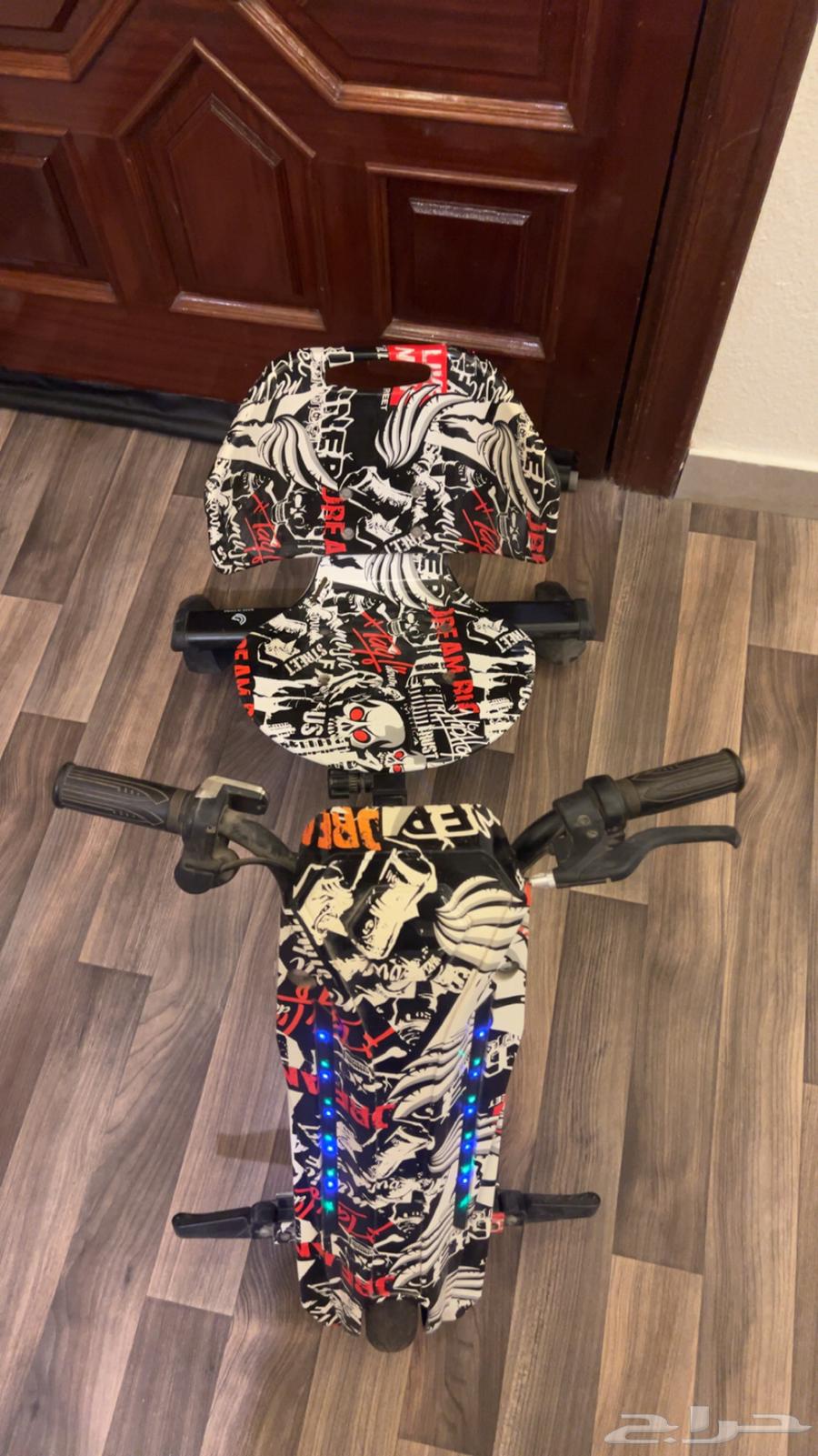 سكوتر موديل 2021 استعمال اقل من 5 اشهر وكان متروك الاسكوتر64611467622402112