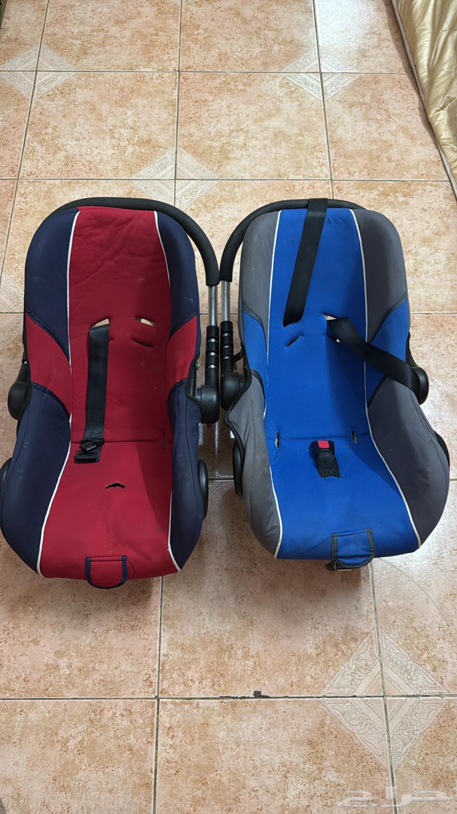 كراسي سيارة الواحد ع 25ريال ونطيطة اطفال64606685858946110