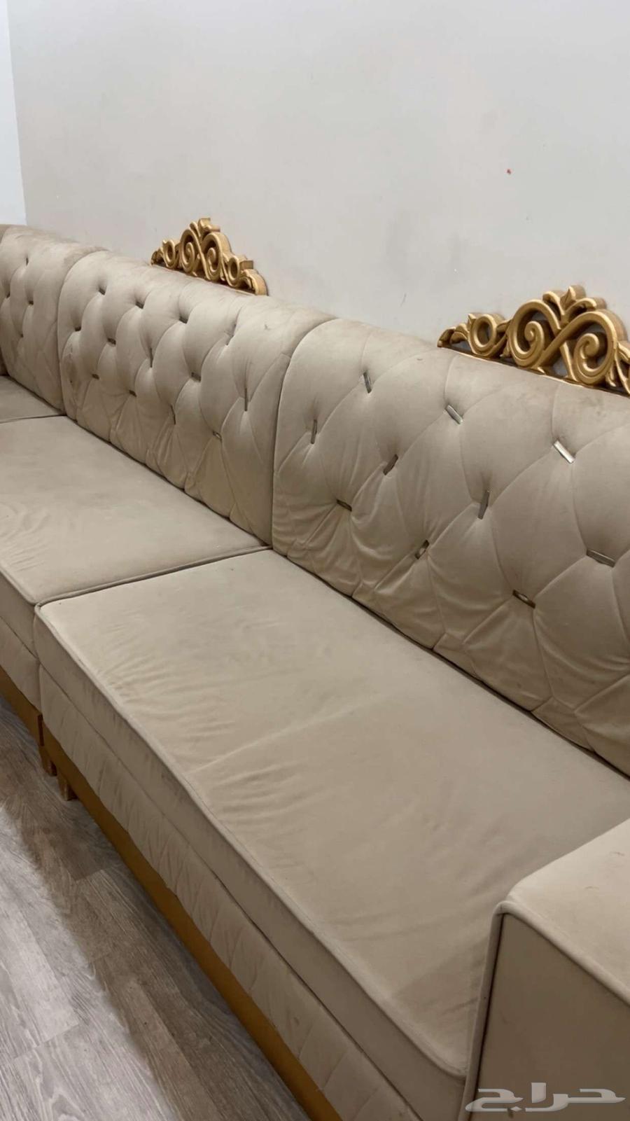 كنب وطاولات64611667013377110