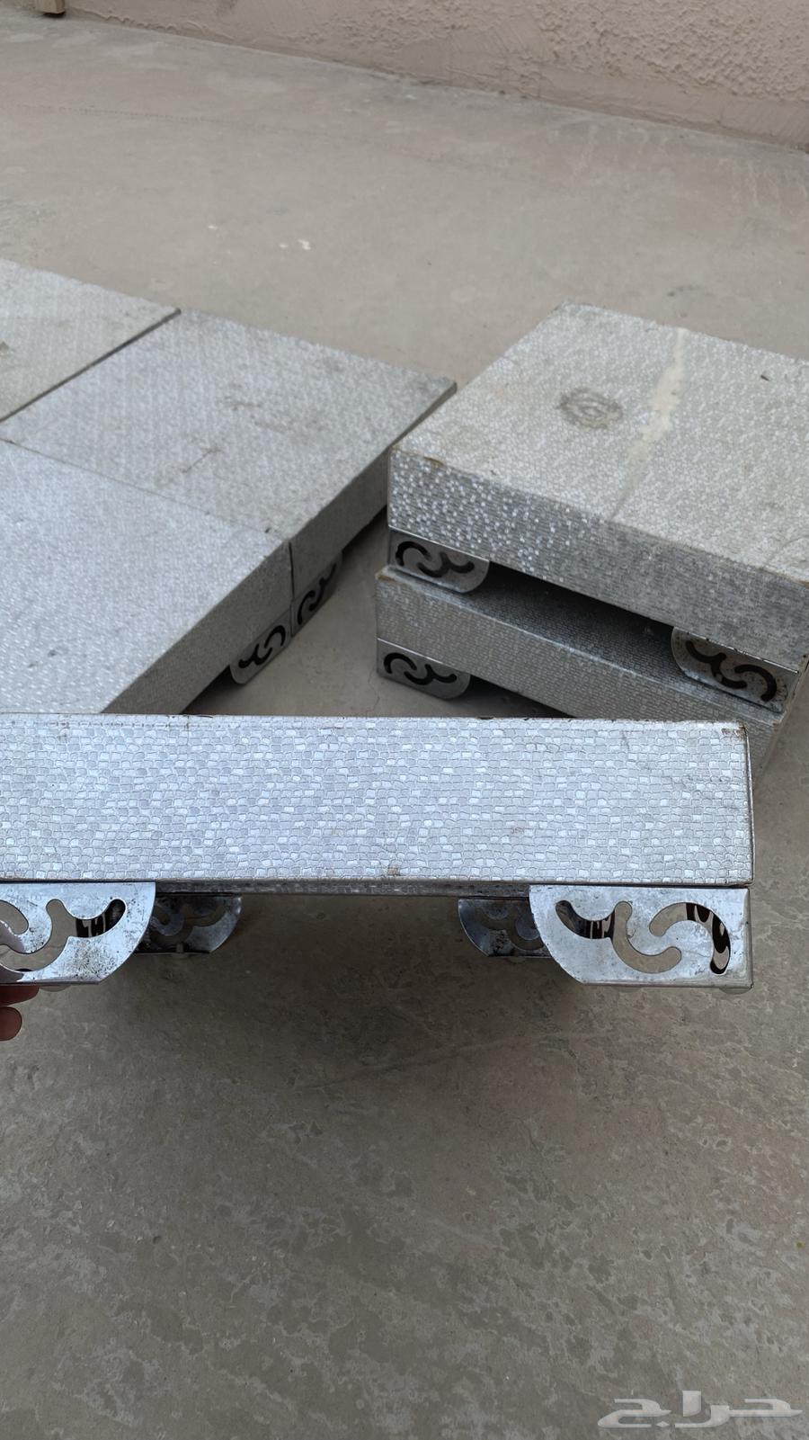 طاولات ضيافة للبيع كلها ب30 للبيع مستعجل64611067272963111