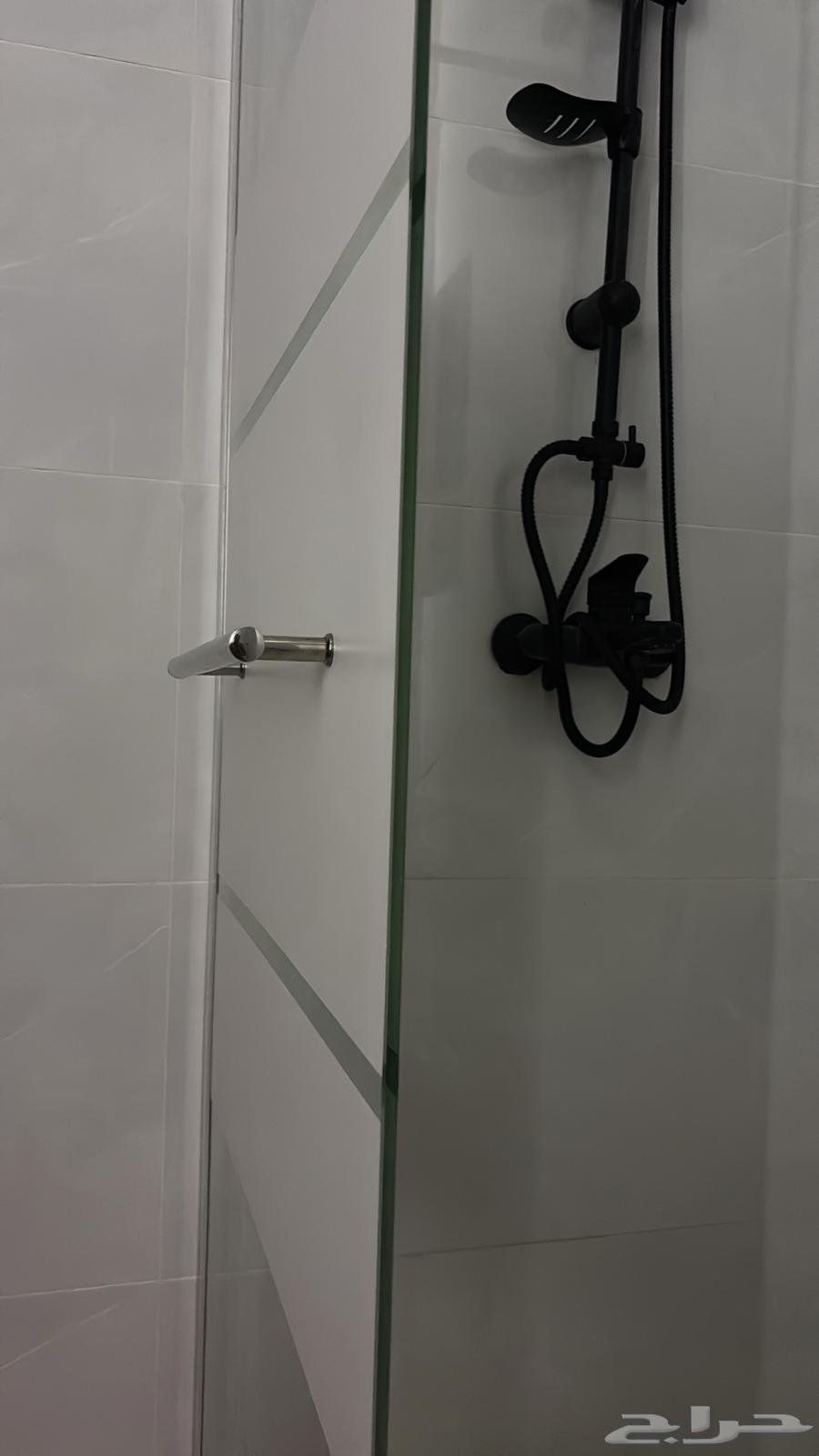 بارتشن زجاج للبيع64611142091521110