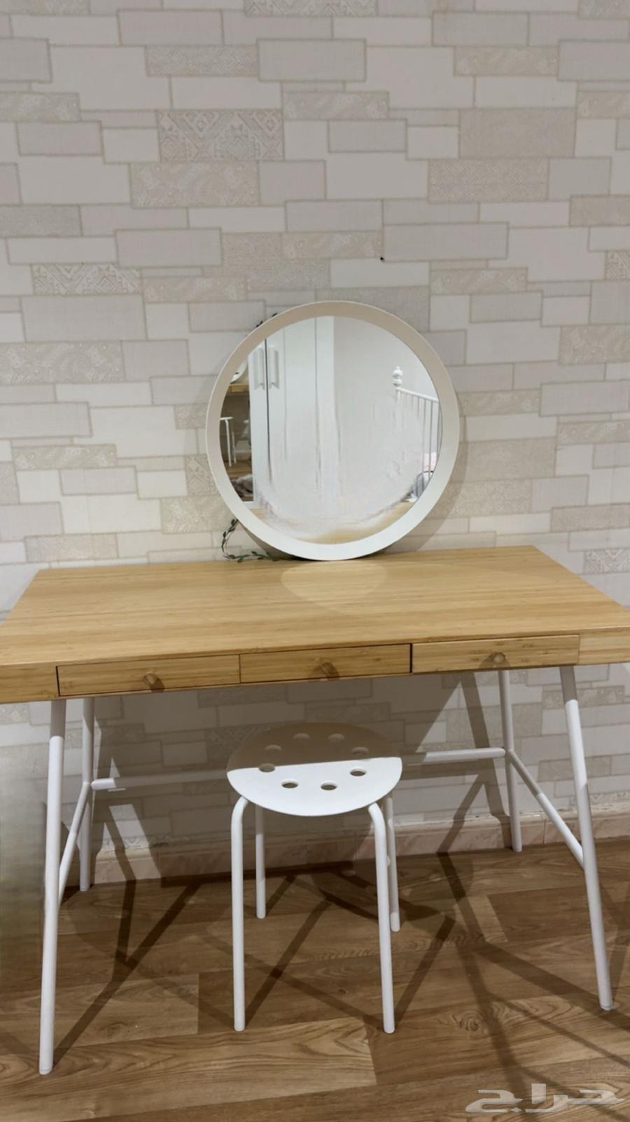 مكتب ايكيا للبيع64614098297985110