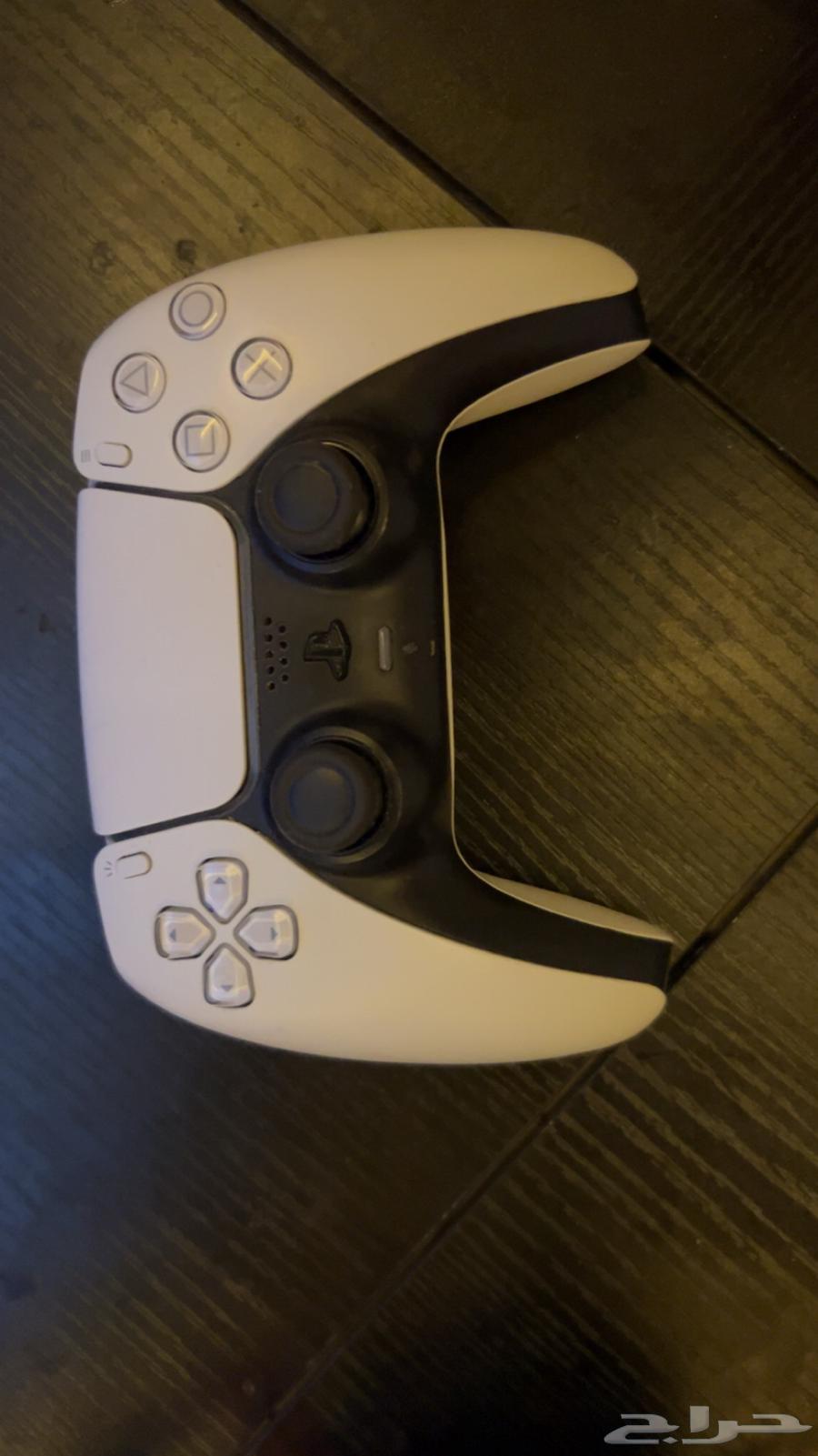 Two Sony controllers64614942546049110