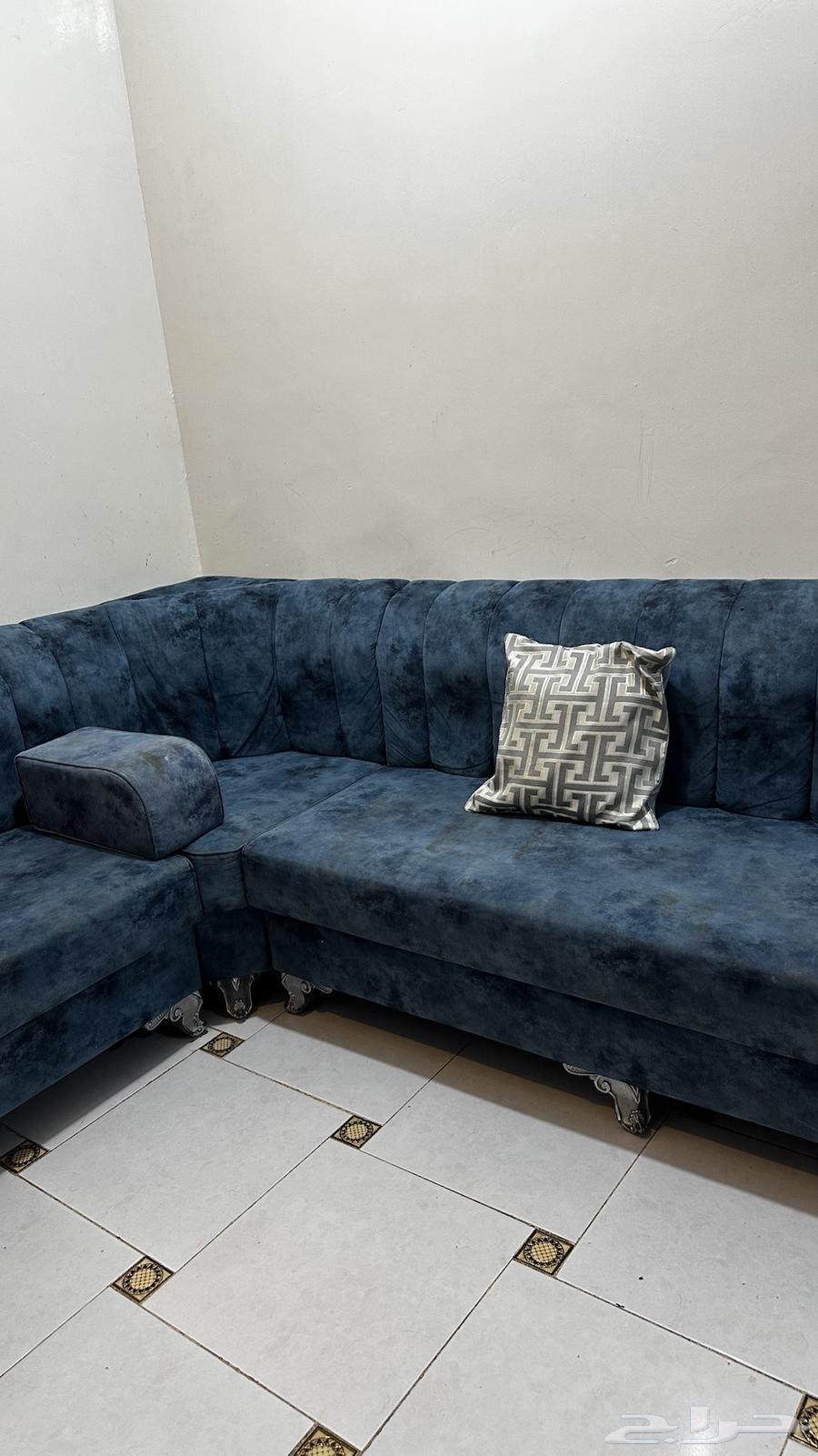 كنب للبيع حرف L كبير64607147376386111