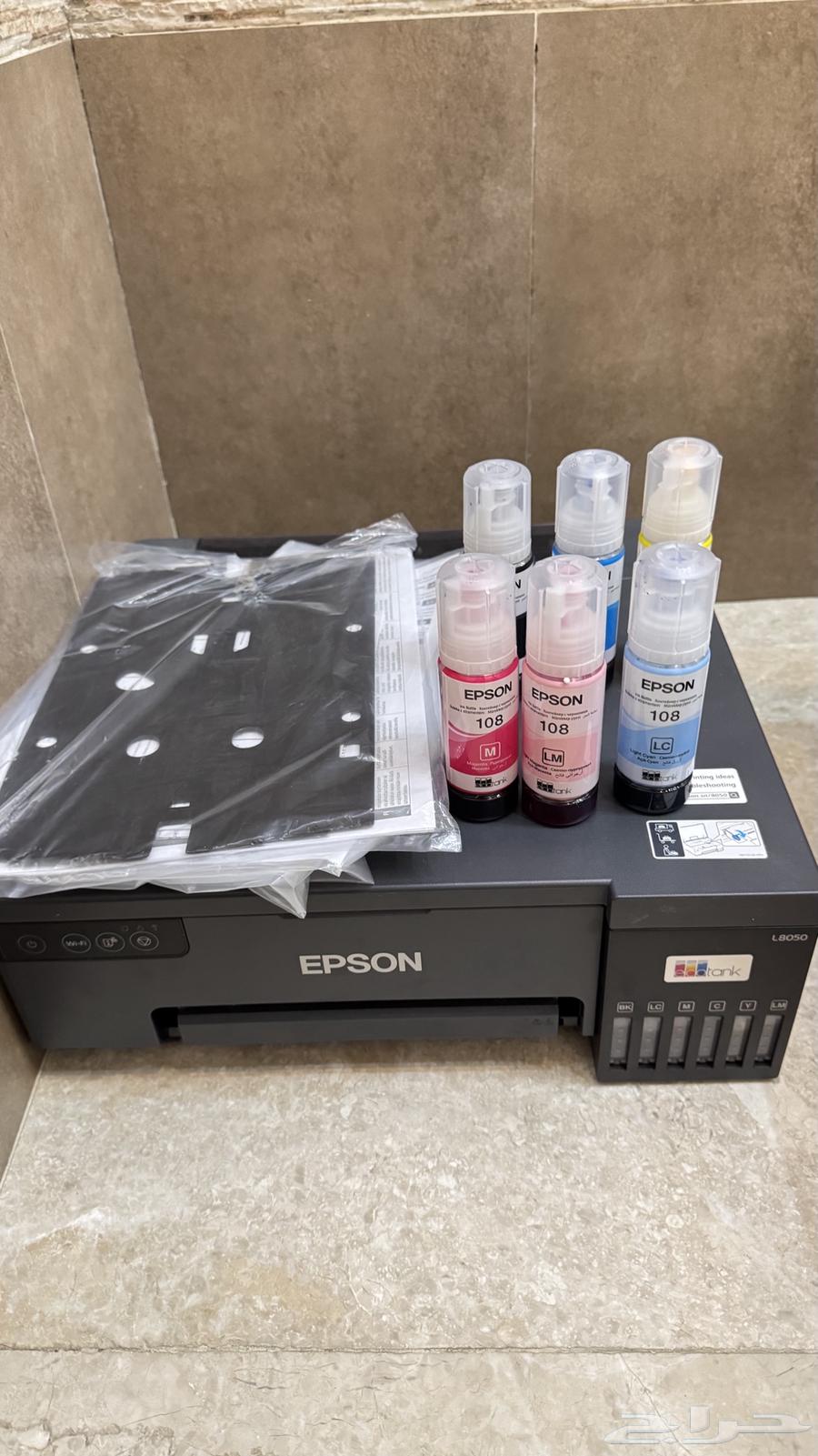 طابعة EPSON شبه جديد نظيف 6 الوان ( شامل الفحص مجانا )64619967545474111