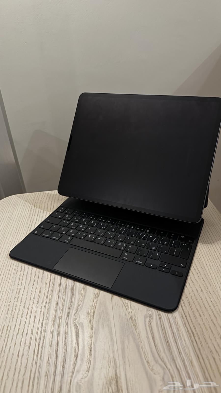 iPad M1 256GB Wi-Fi with Original Keyboard64620754792194110