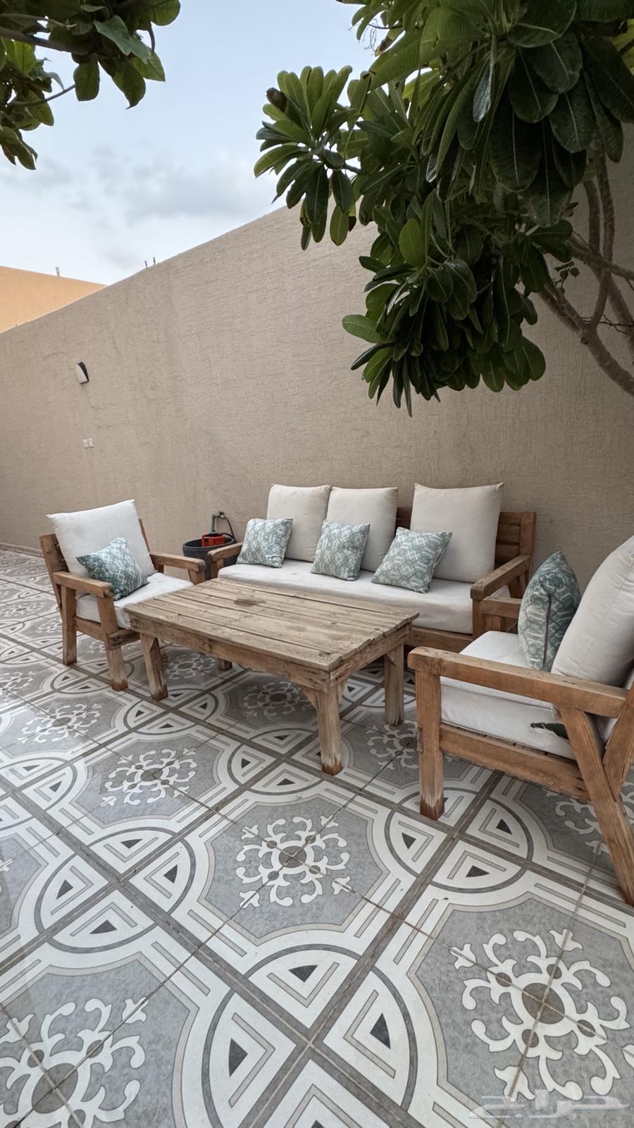 جلسه خارجيه64612773395074110