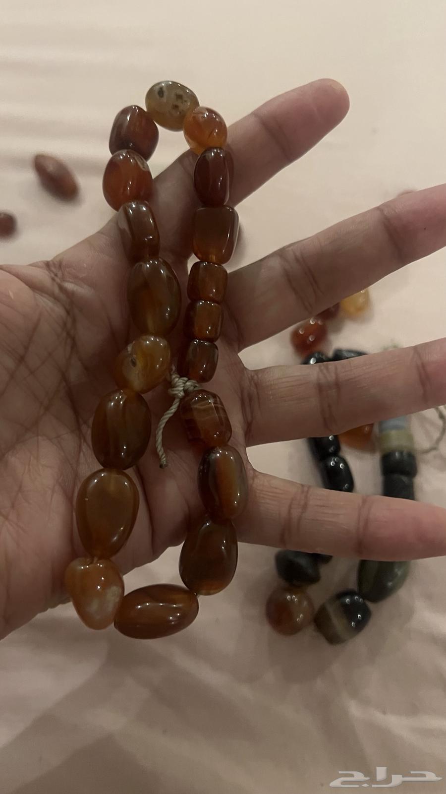 خرز واحجار عقيق وغيرها64611292475905112