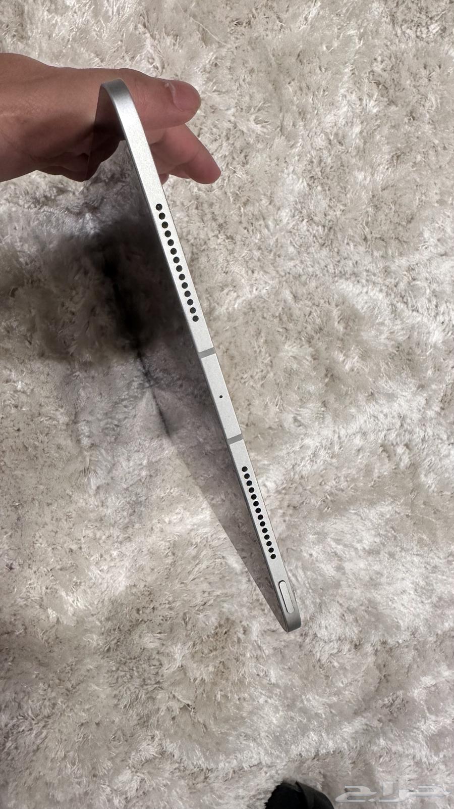 ايباد برو 2024 256 قيقا شريحة 5G64615657982721113