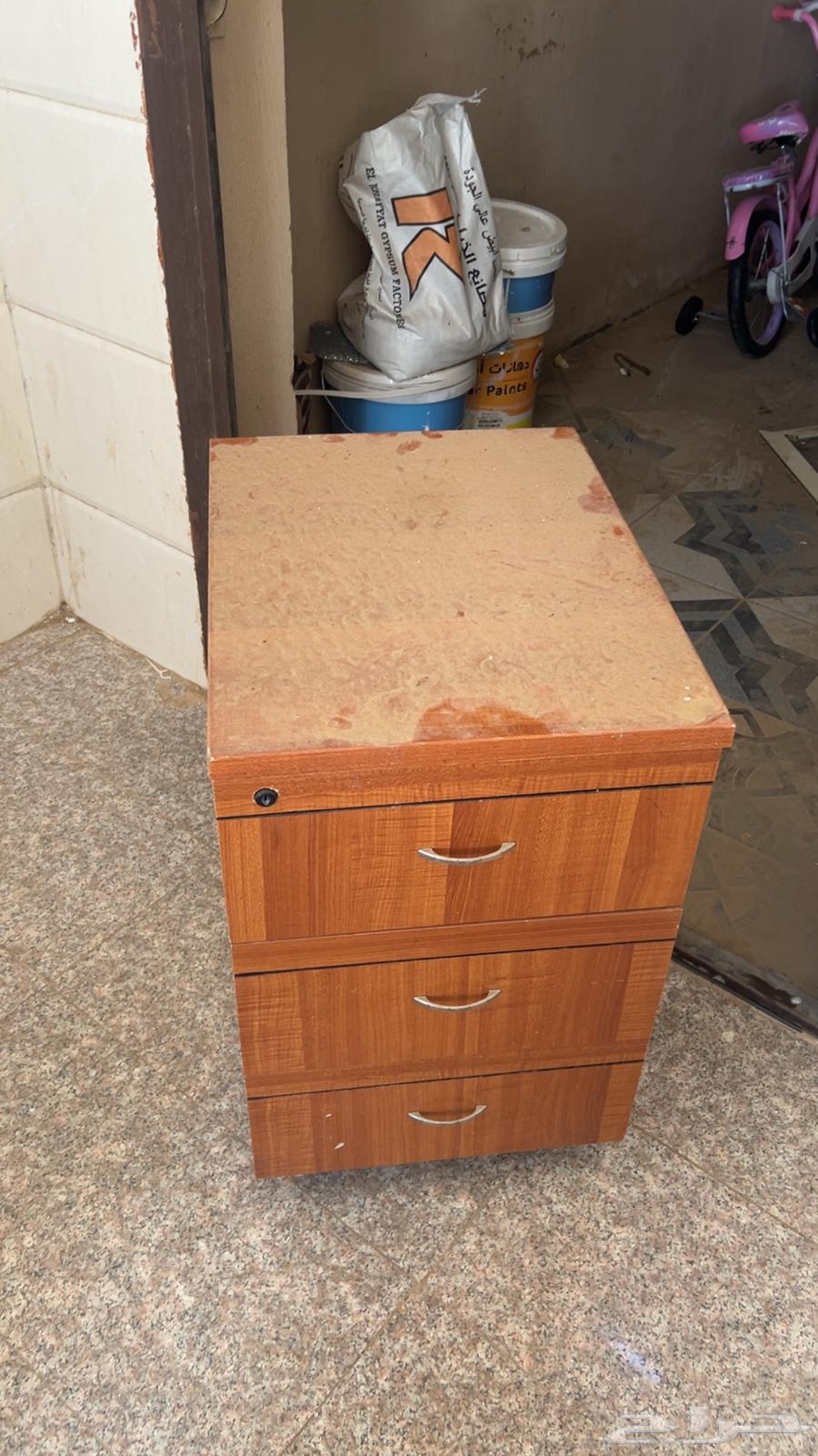 مكتب وعربيه أطفال للبيع64606262713729111