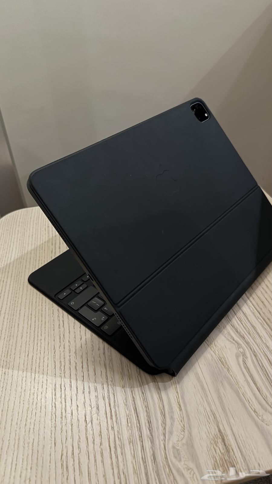 iPad M1 256GB Wi-Fi with Original Keyboard64620754792194111