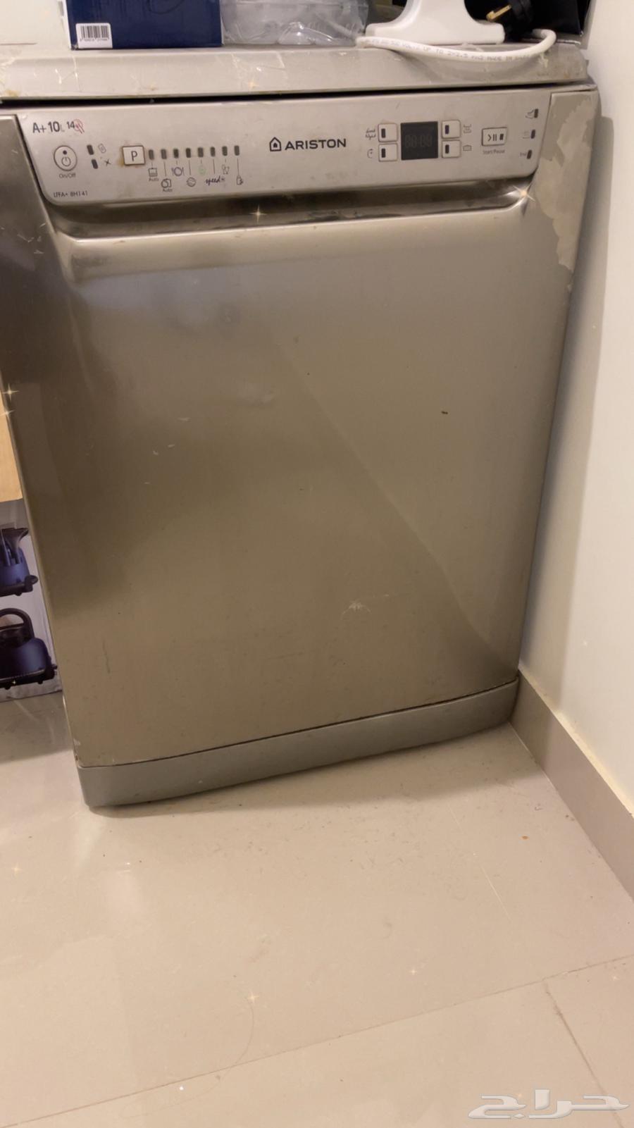 غسالة مواعين جديدة اريستون للبيع 180064615633263362111