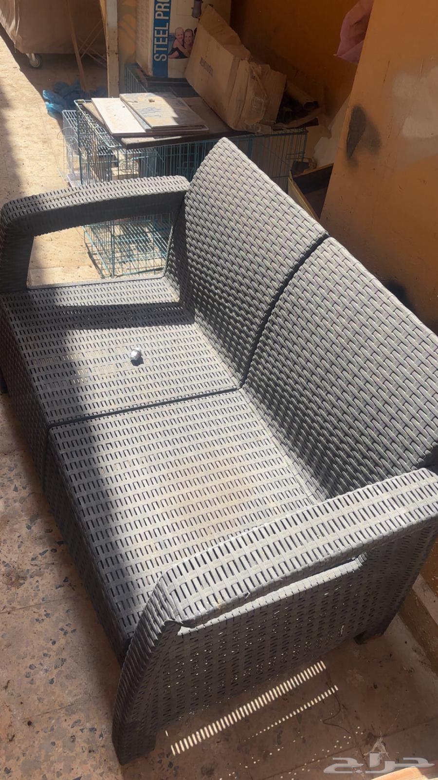 Plastic chair set with their table64606711000195113