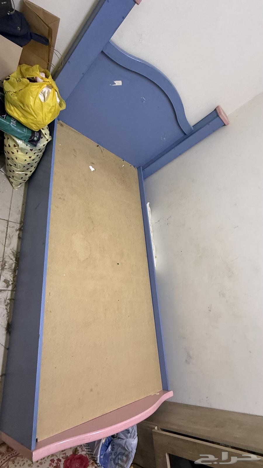 سرير خشب للبيع64612388288257112