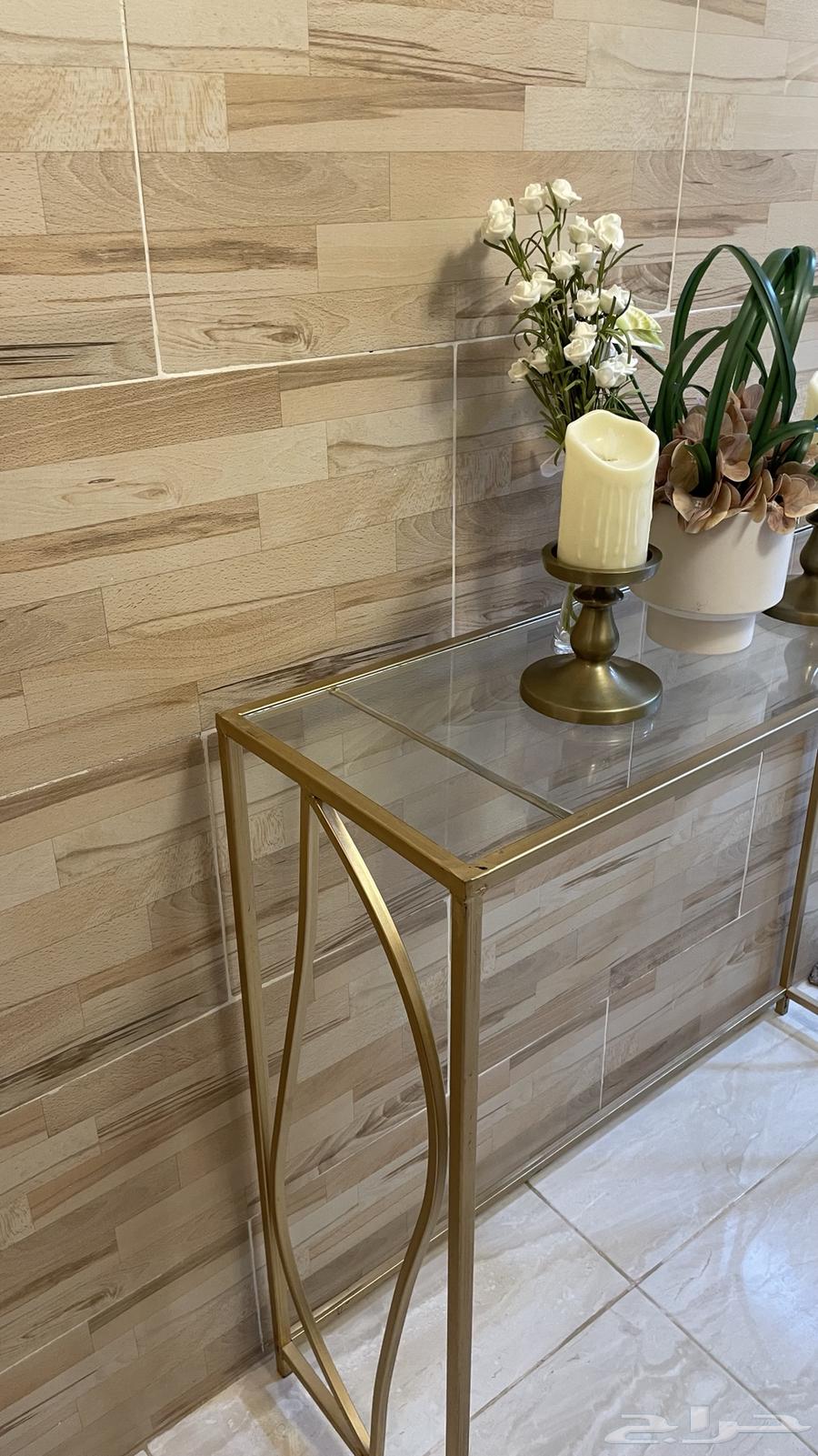 طاوله ضيافه حجم وسط64615719981826110