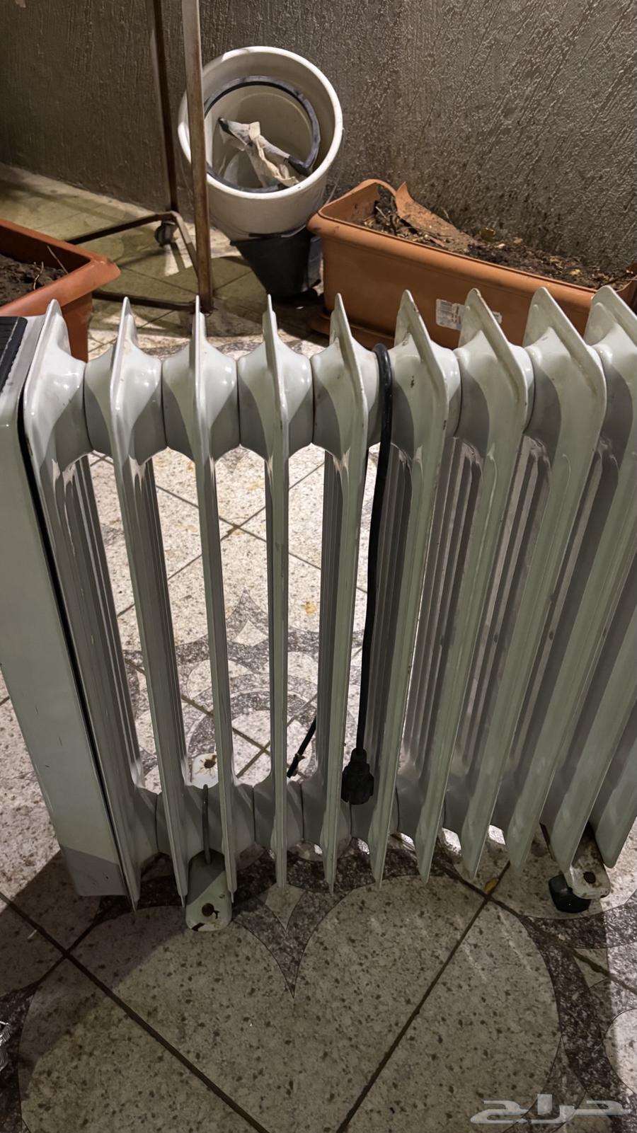 Oven, Vacuum Cleaner, Refrigerator, and Lamp64620655316483114