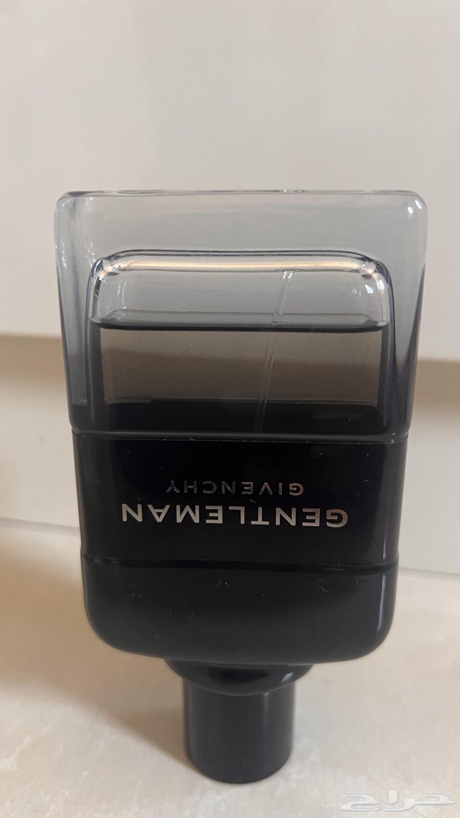 للبيع عطر من جفنشي اسم العطر ( جنتل مان )64611267489793112