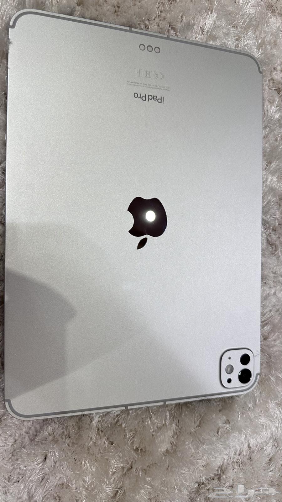 ايباد برو 2024 256 قيقا شريحة 5G64615657982721110