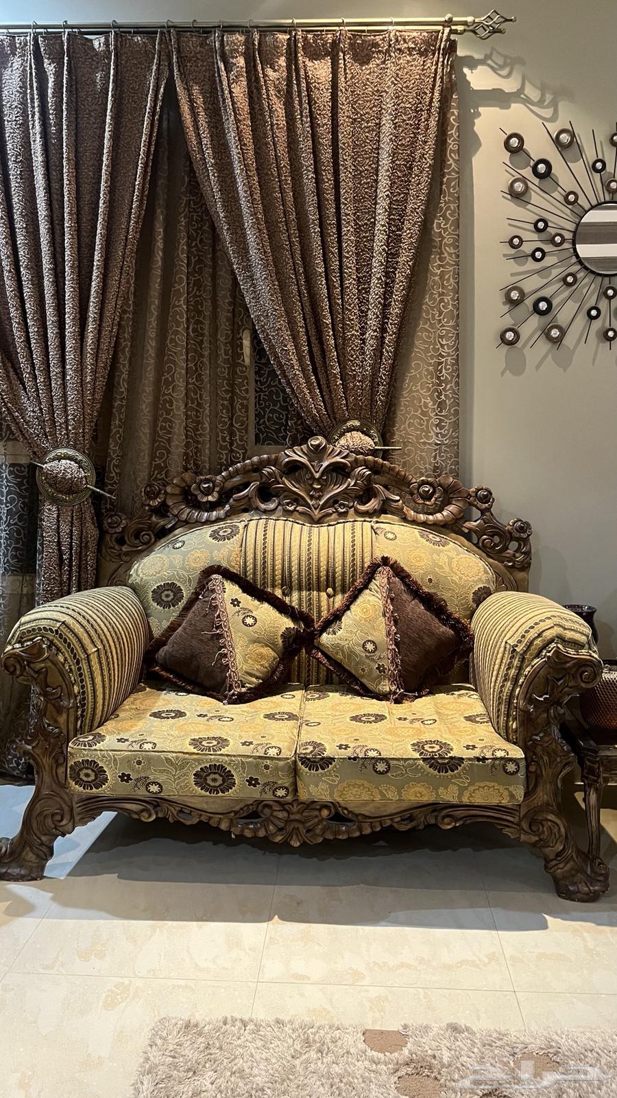 Sofas, Curtains, and Living Room Tables64615436011137111