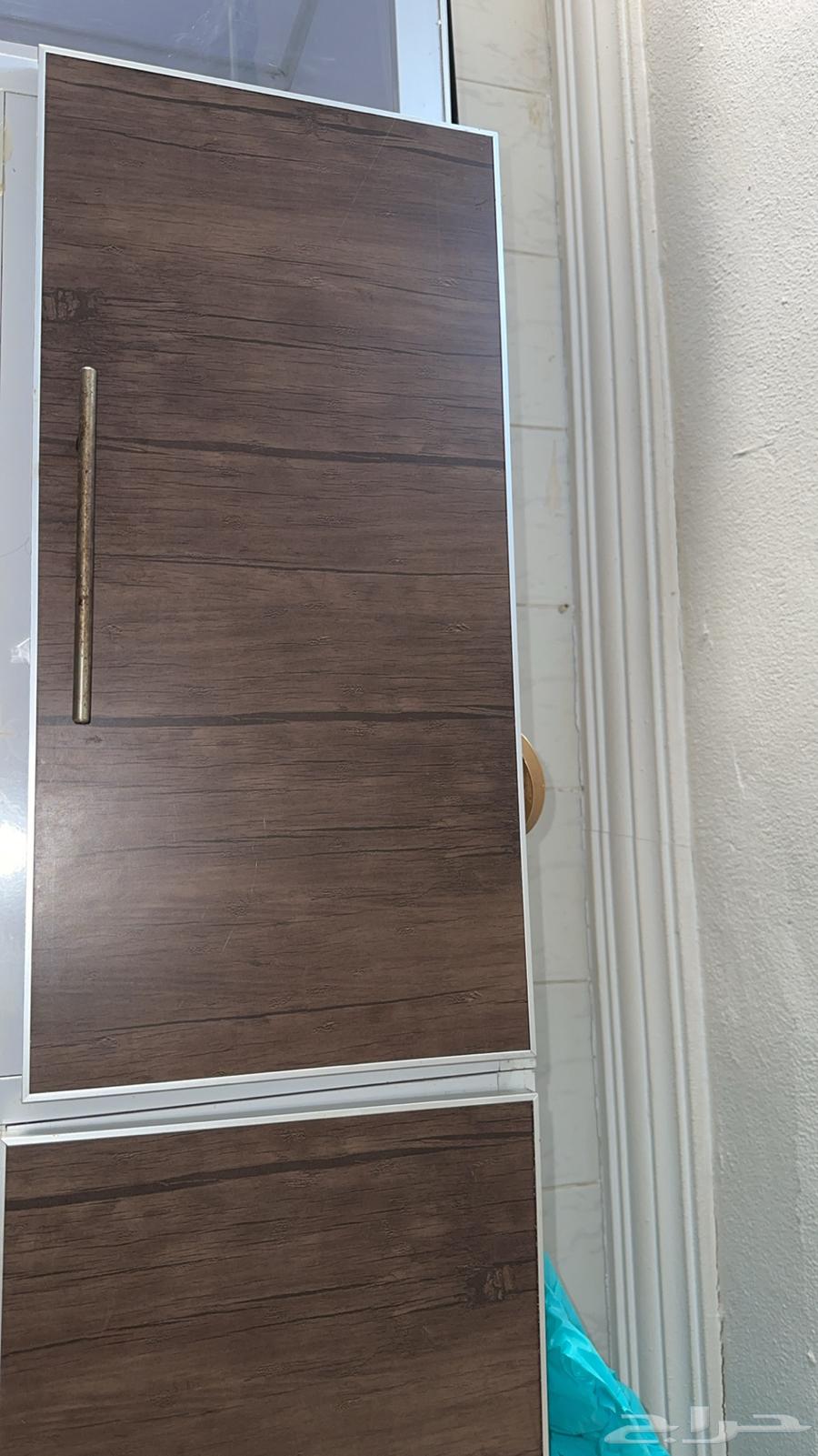 دولاب مطبخ نظيف من جوا لا في كسرر ولا في خدوش64608707905538113