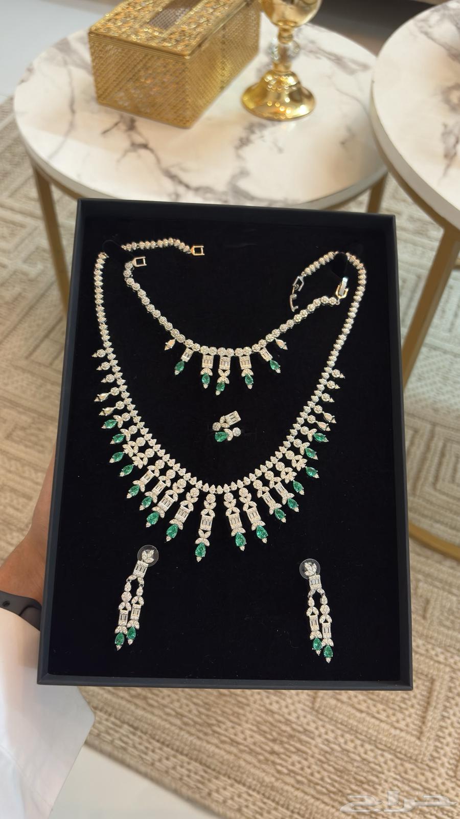 طقم اكسسوار جديد لم يستخدم64615091034498110