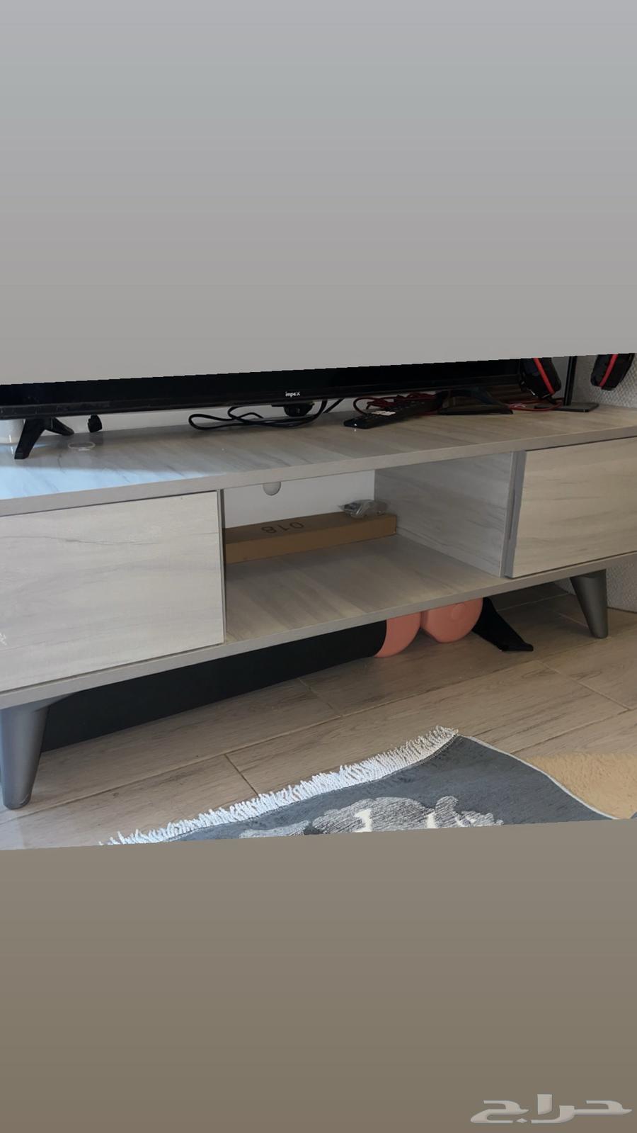 درج تلفزيون اثنين للبيع64612115146113111