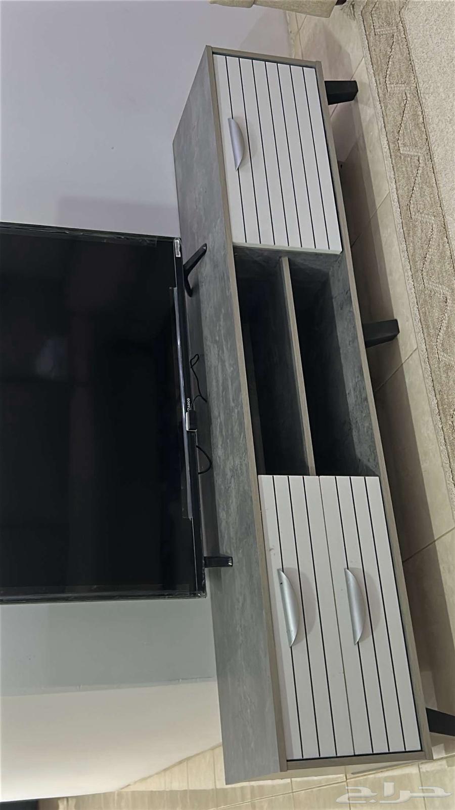 Table64615028944385110