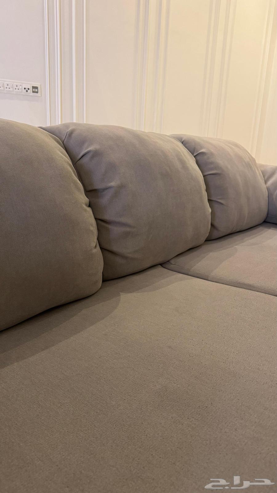 كنب ثلاثي كبير استعمال خاص نظيف جدا64606710971009113