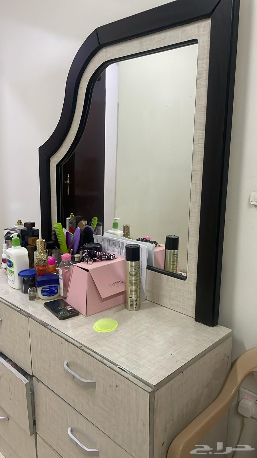 غرفه للبيع64606148521475112