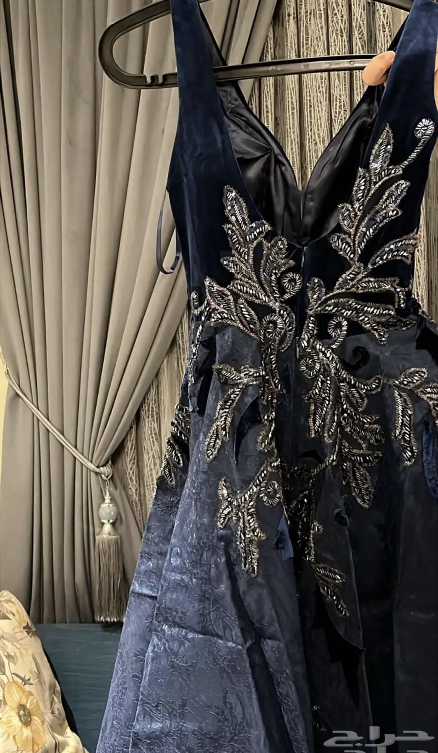 فستان بوتيك (بي بلان)64613618410115110