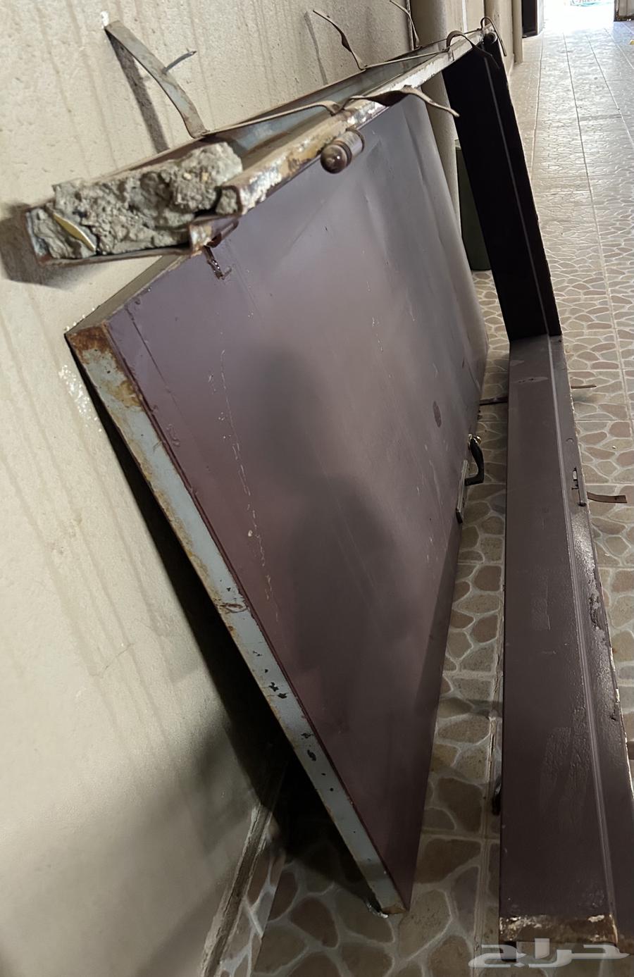 باب مستعمل وحلق باب64611392811521110