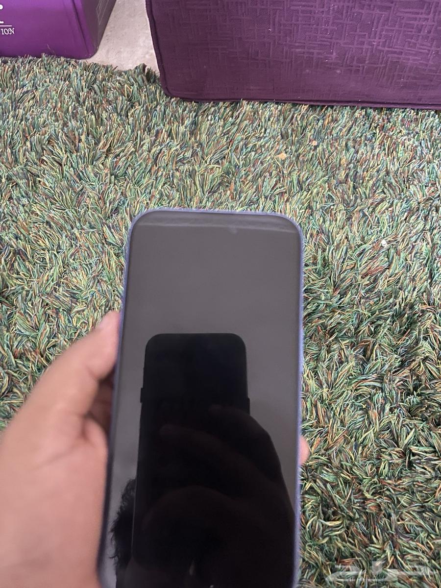 سعره2500 البطاريه100 128قيقا وعندك العلبه عليها ضمان سنتين64608140835714111