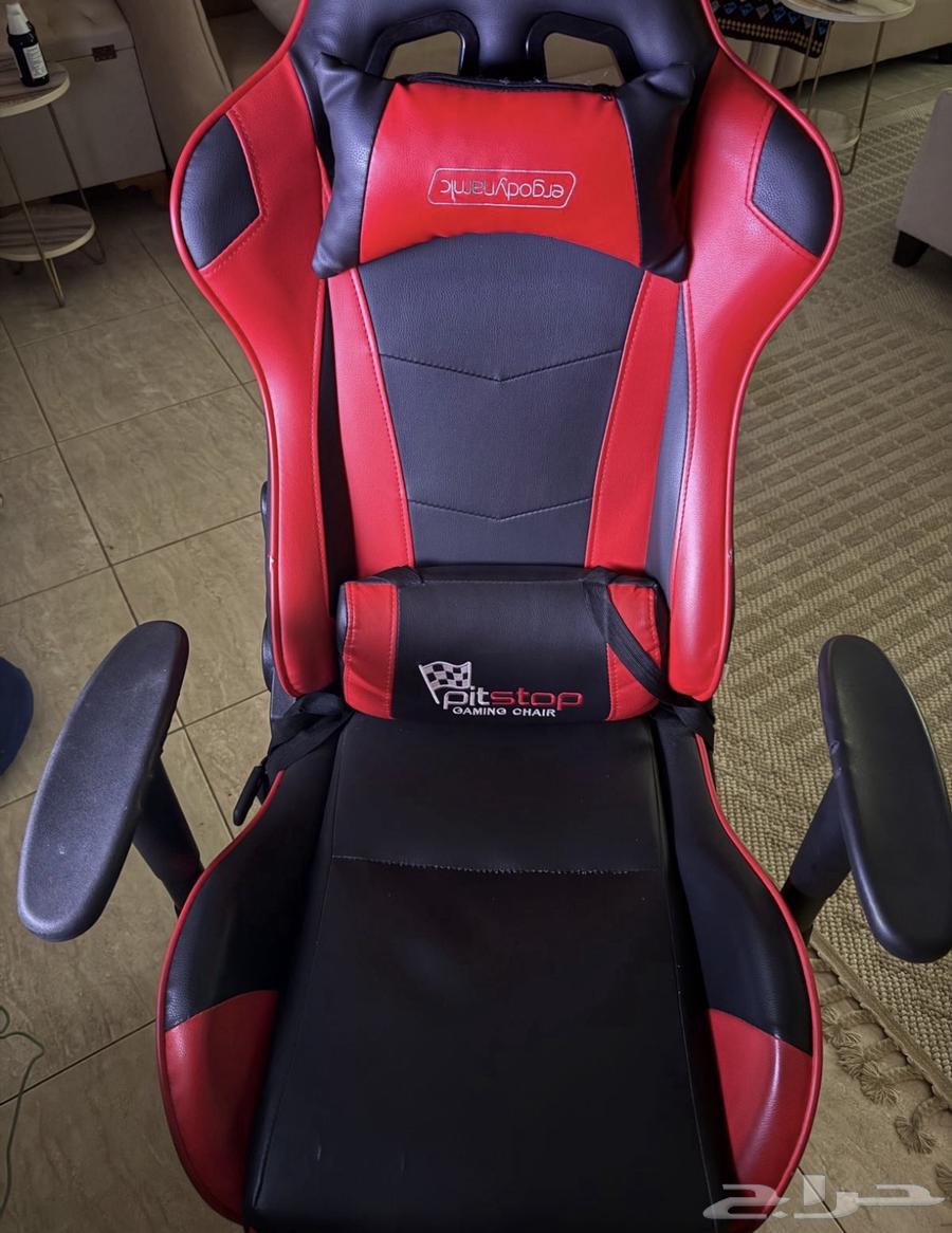 كرسي احمر للبيع كل شي واضح امامك الموقع جده حي السنابل64611691684994113