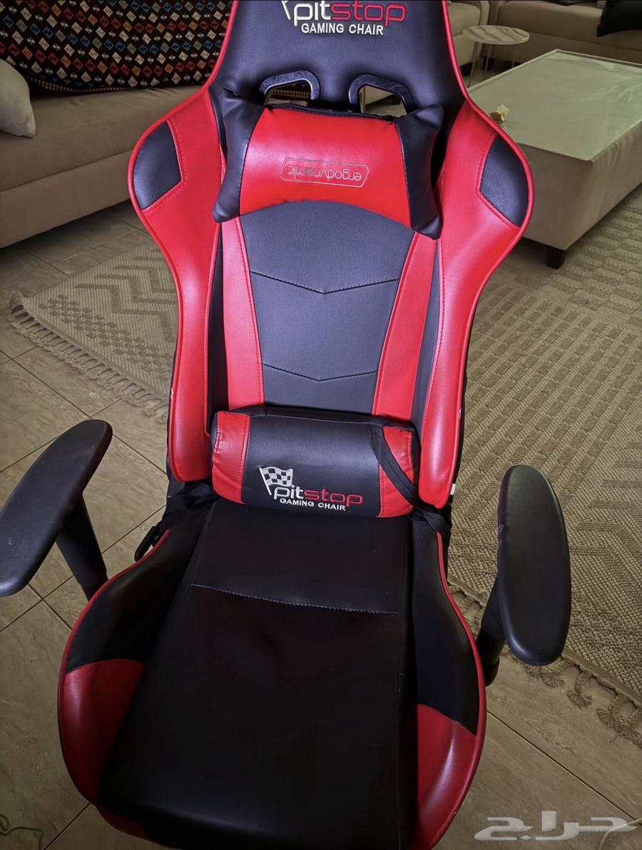 كرسي احمر للبيع كل شي واضح امامك الموقع جده حي السنابل64611691684994112