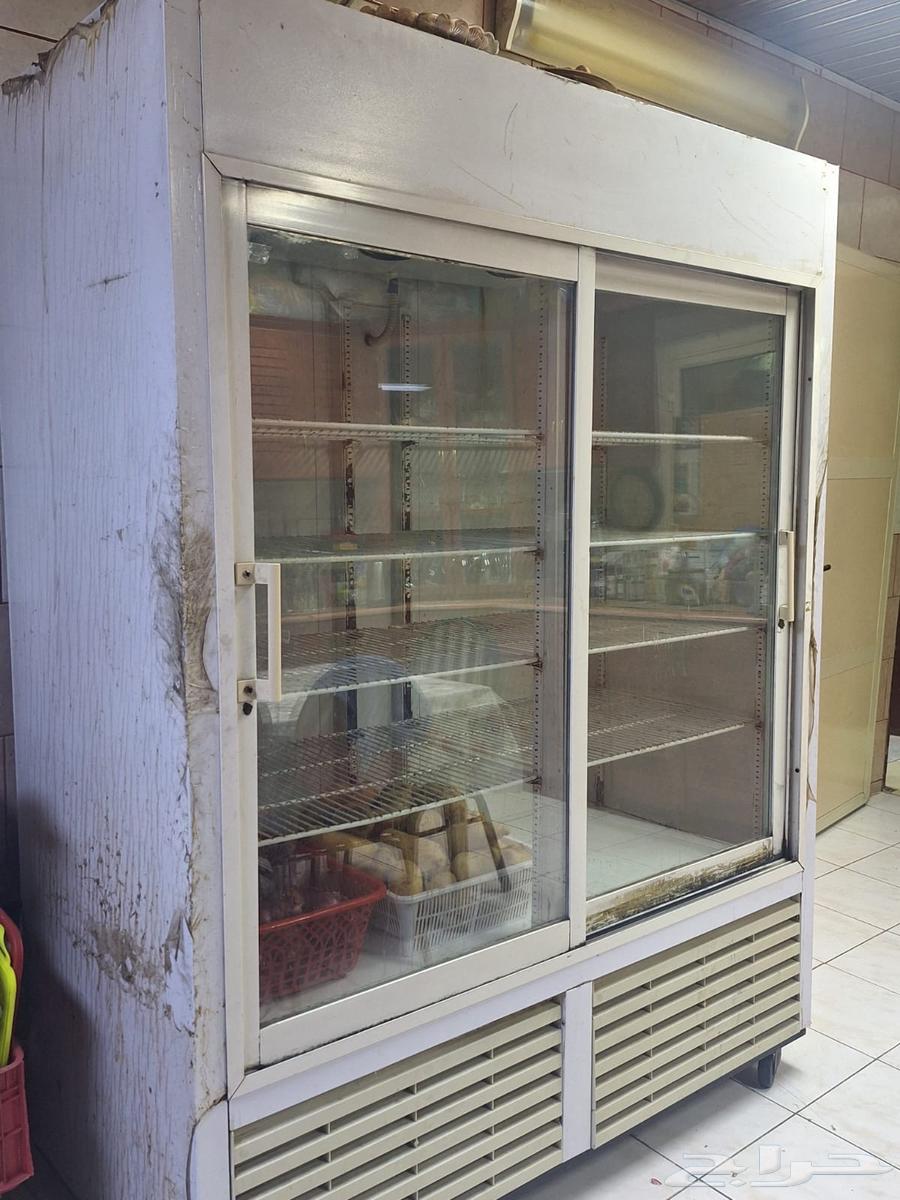 ثلاجه عرض زجاج سحاب بابين كبيره64613937801987110