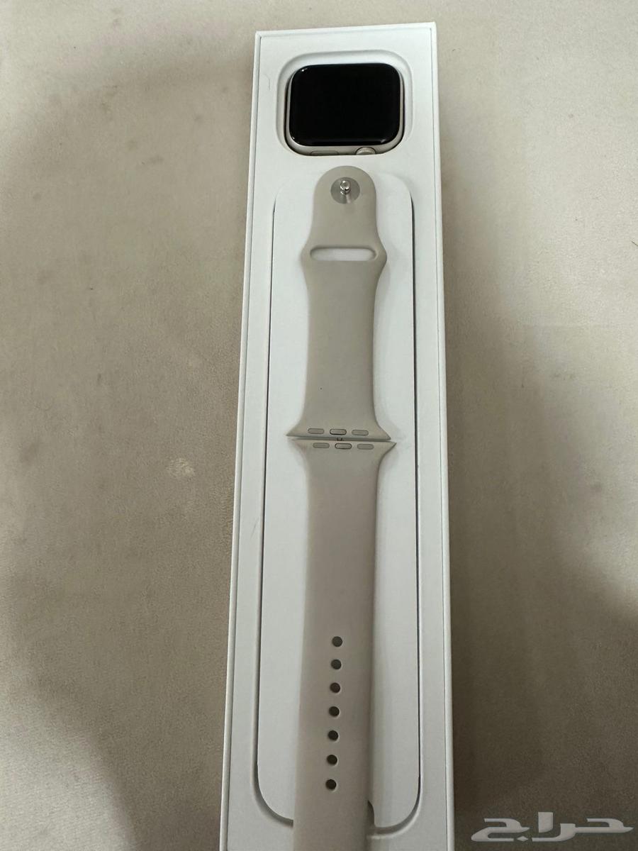 Apple Watch64610256574595111
