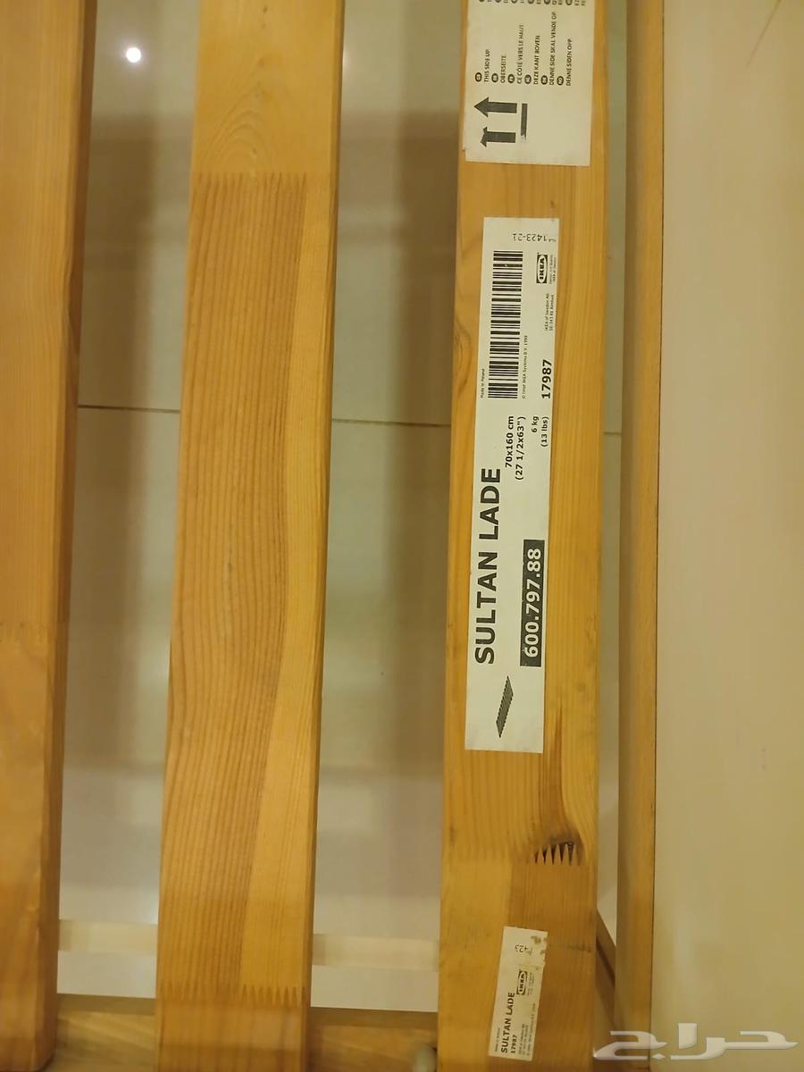 سرير اطفال ايكيا ودولاب ملابس64611267462530111