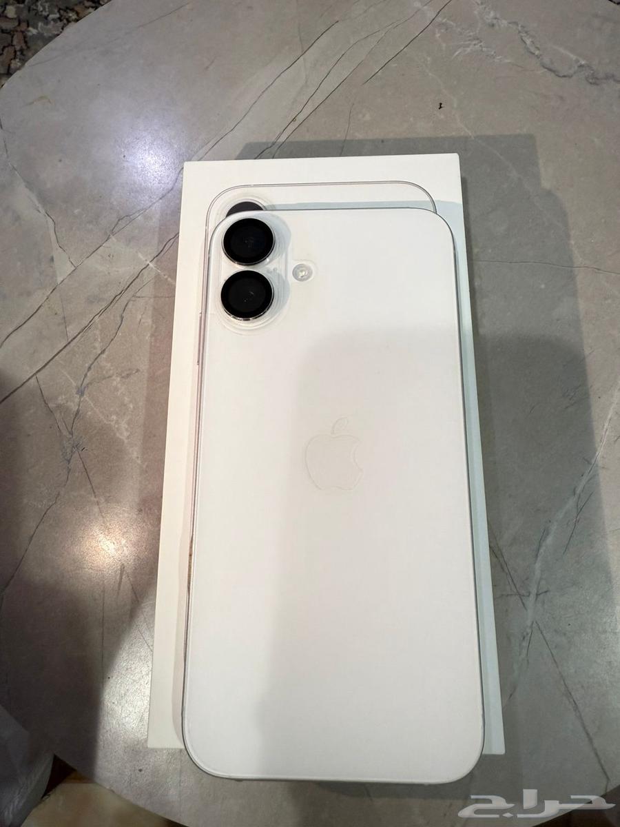 ايفون 16 بلس لون ابيض 256 قيقا استخدام اقل من شهر والجديد64614472039043112