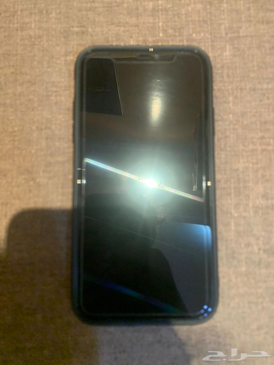 ايفون 11 مع هديه64611142108545112