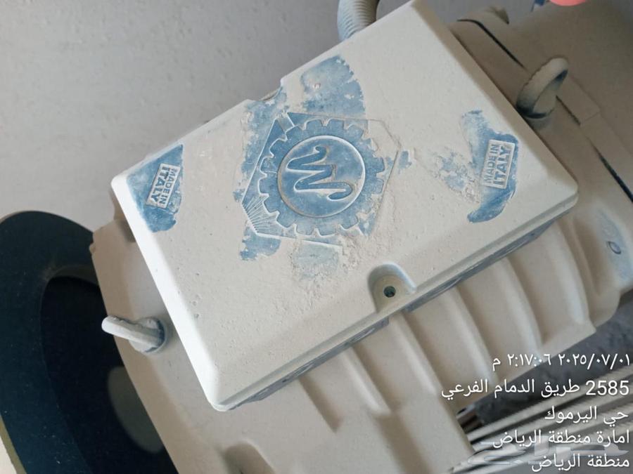 مصعد مستعمل للبيع في حالة جيدة64611892343681111