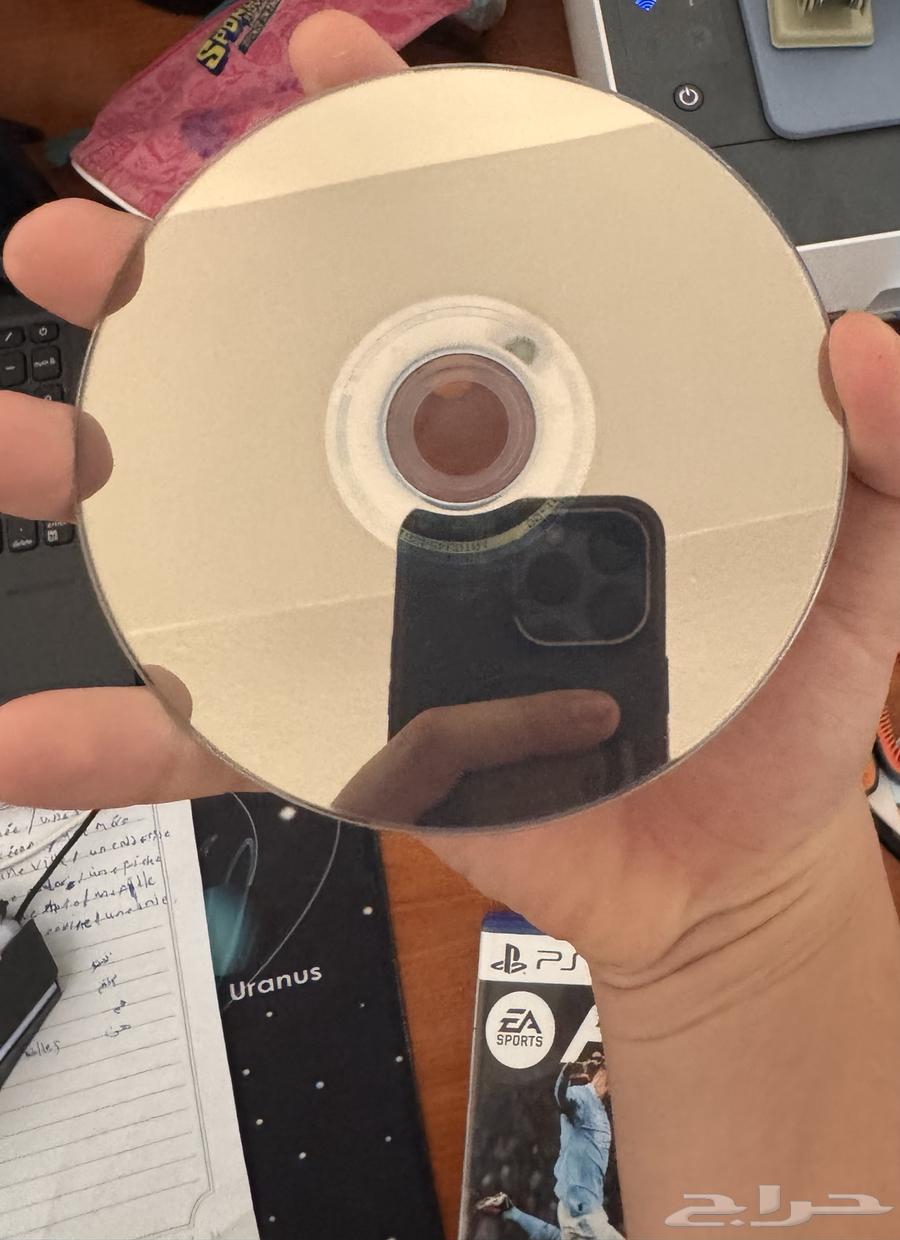 fc24 نظيفه جدا بدون خدوش والغلاف نظيف64609957988225110