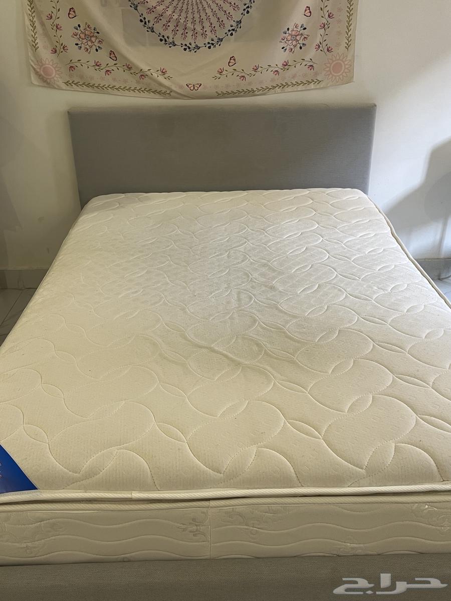 سرير ايكيا مع مرتبة طبية ( شبه جديد )64611279955843110